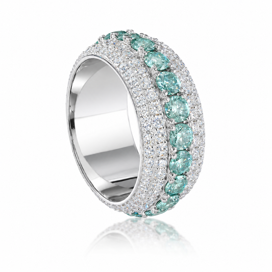 Anillo con piedra verde plata .925